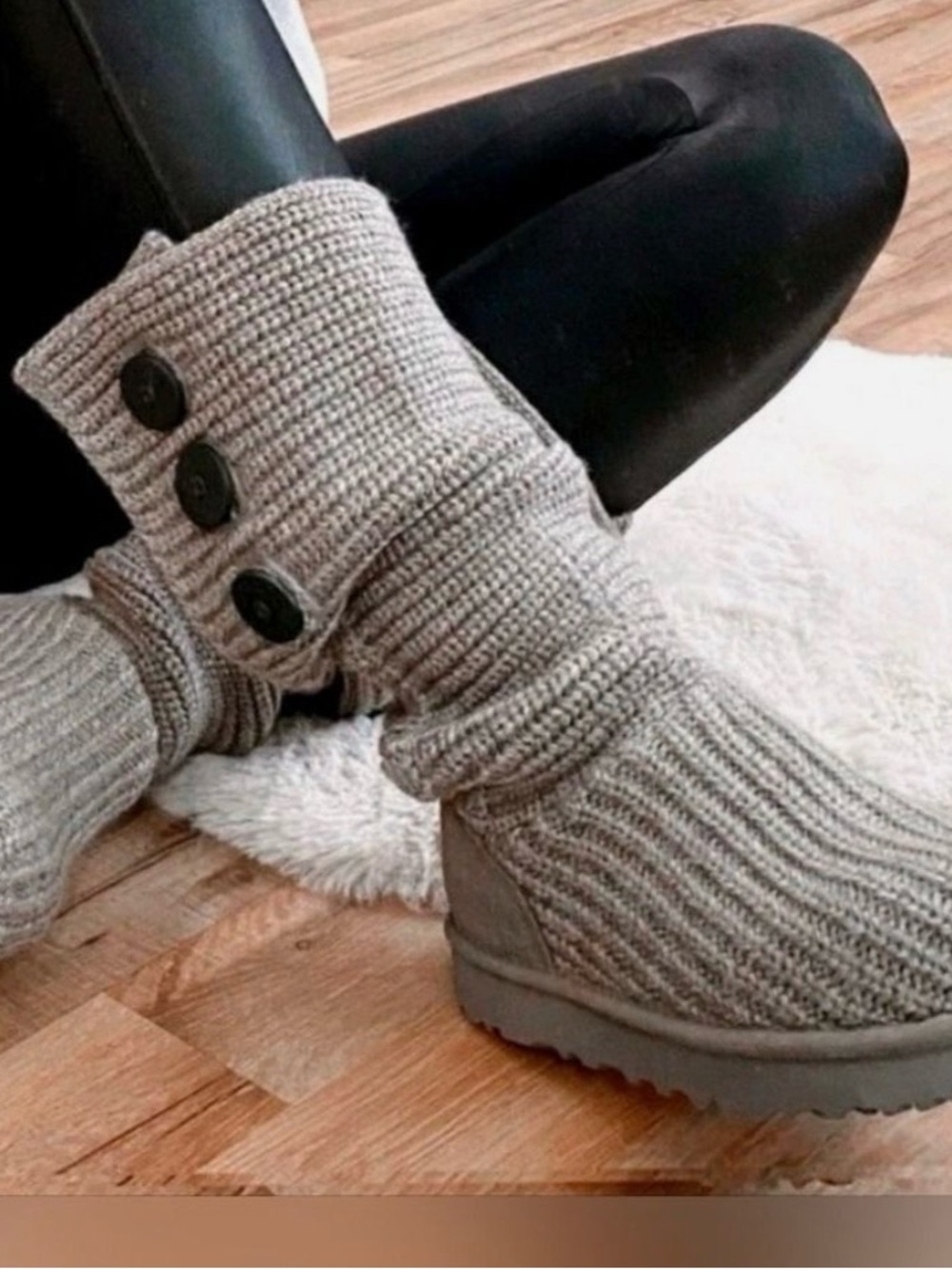 Ugg Australia Gray Classic
Cardy Knee High | Fold Over
Boots W/ Buttons